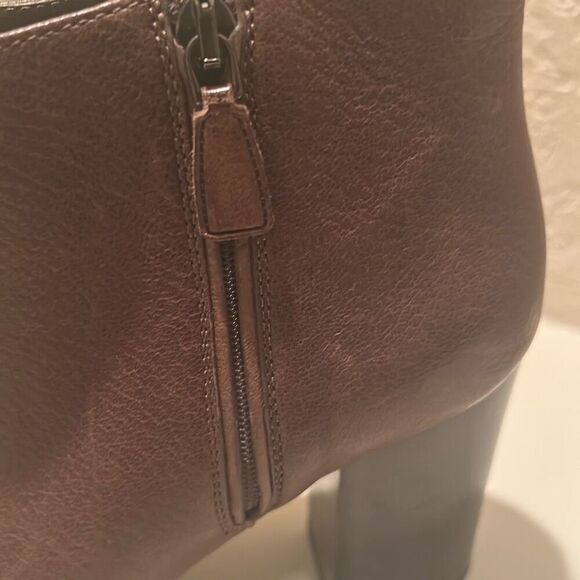 Prada Women's Size 40 Leather Booties Brown Fall Classic Quiet Luxury Minimalist - Picture 10 of 12